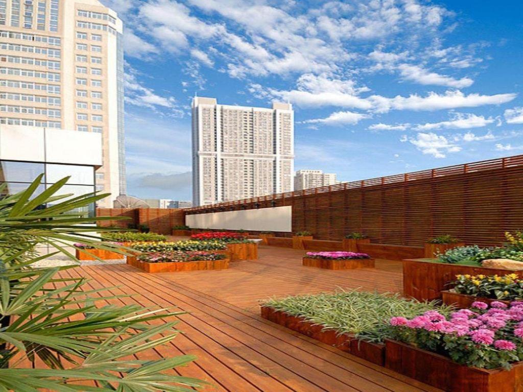 Golden Eagle Summit Hotel Downtown Nanjing  Exterior foto