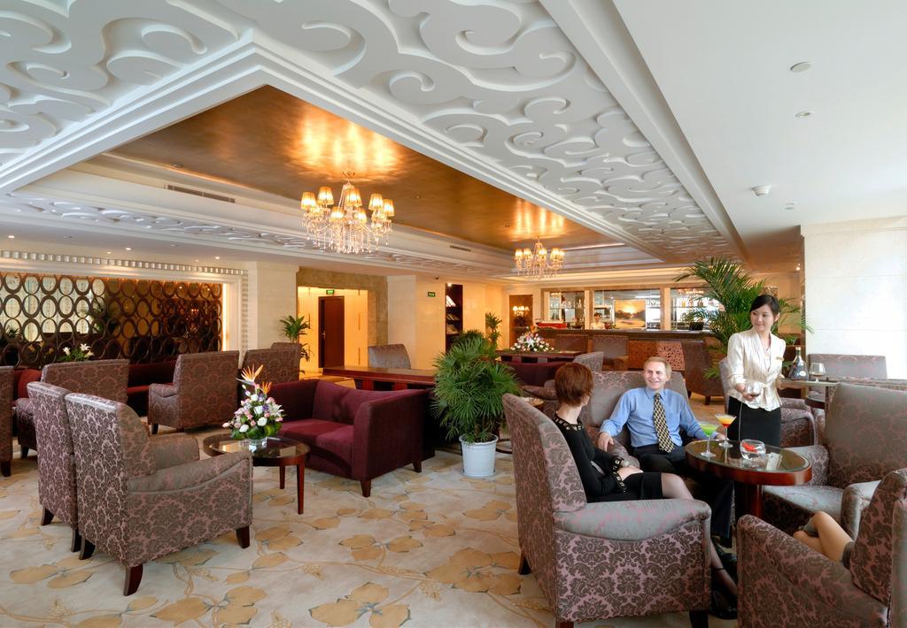Golden Eagle Summit Hotel Downtown Nanjing  Exterior foto