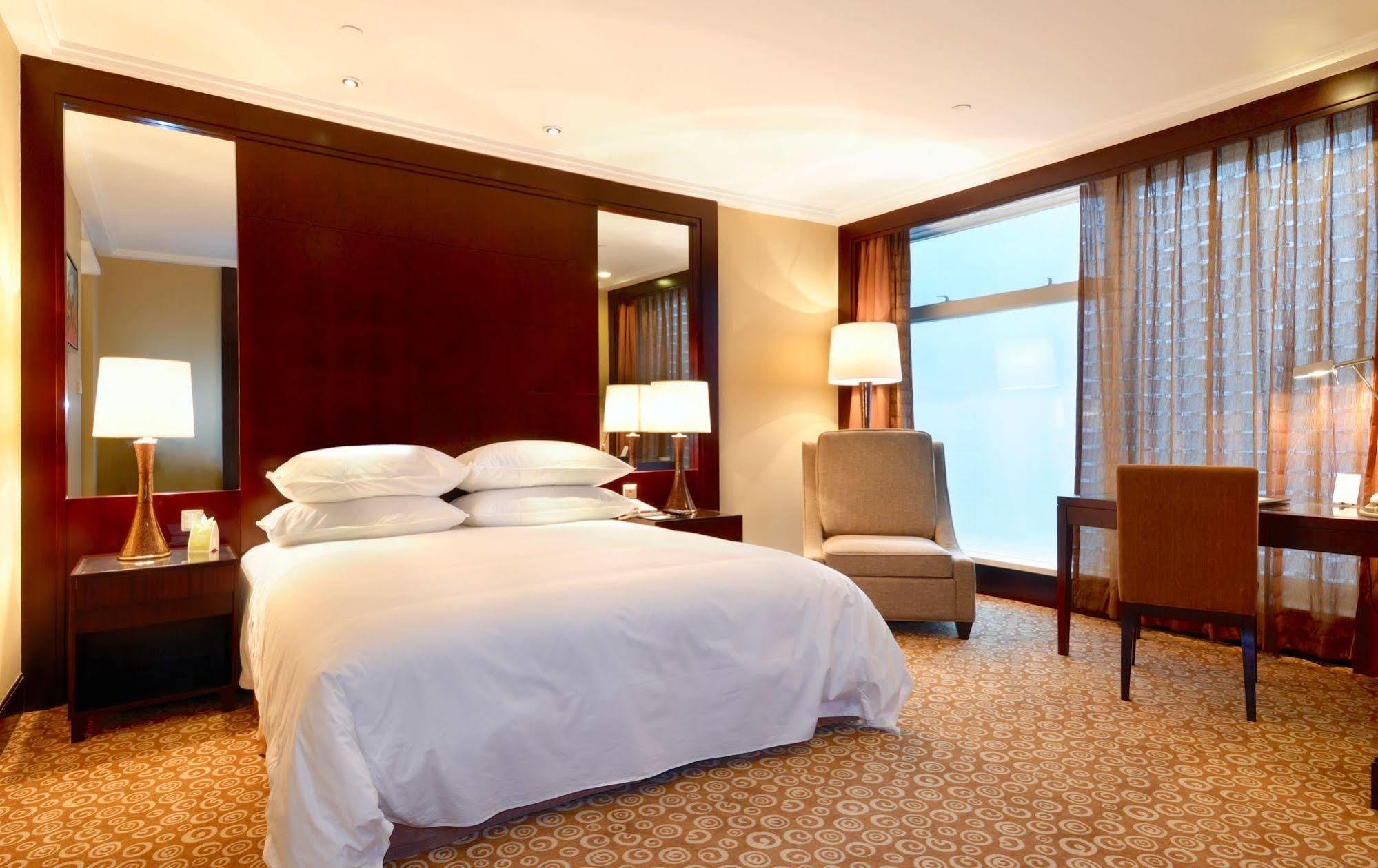 Golden Eagle Summit Hotel Downtown Nanjing  Exterior foto