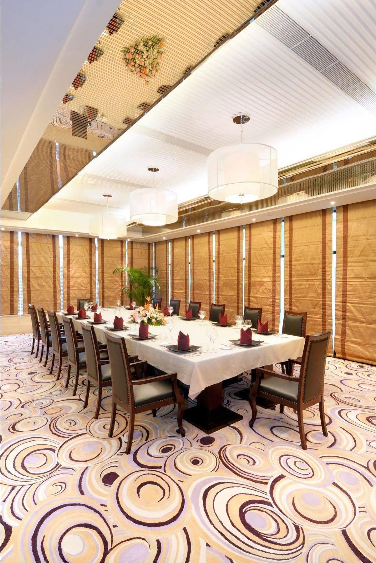 Golden Eagle Summit Hotel Downtown Nanjing  Exterior foto